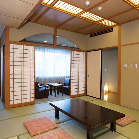 Ikaho Grand Hotel Shibukawa Exteriör bild