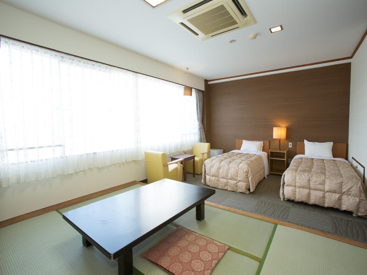 Ikaho Grand Hotel Shibukawa Exteriör bild